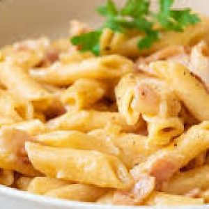 MACARRONES CARBONARA